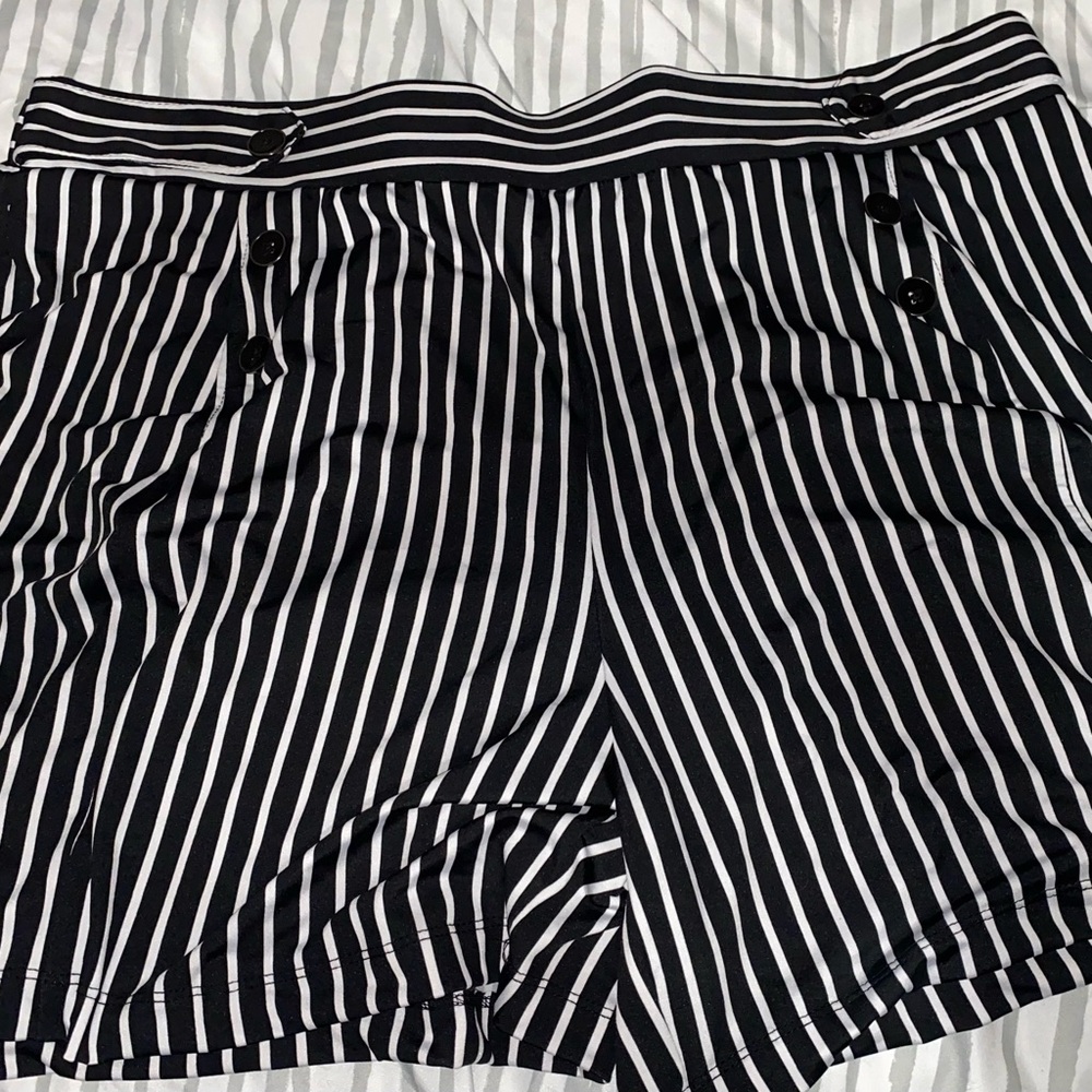 Pin stripe stretch shorts
